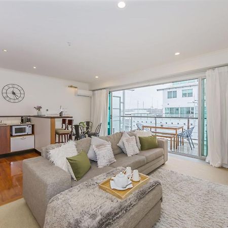Princes Wharf - Charming 1Br Apartment Окленд Екстер'єр фото