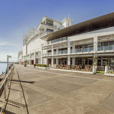Princes Wharf - Charming 1Br Apartment Окленд Екстер'єр фото