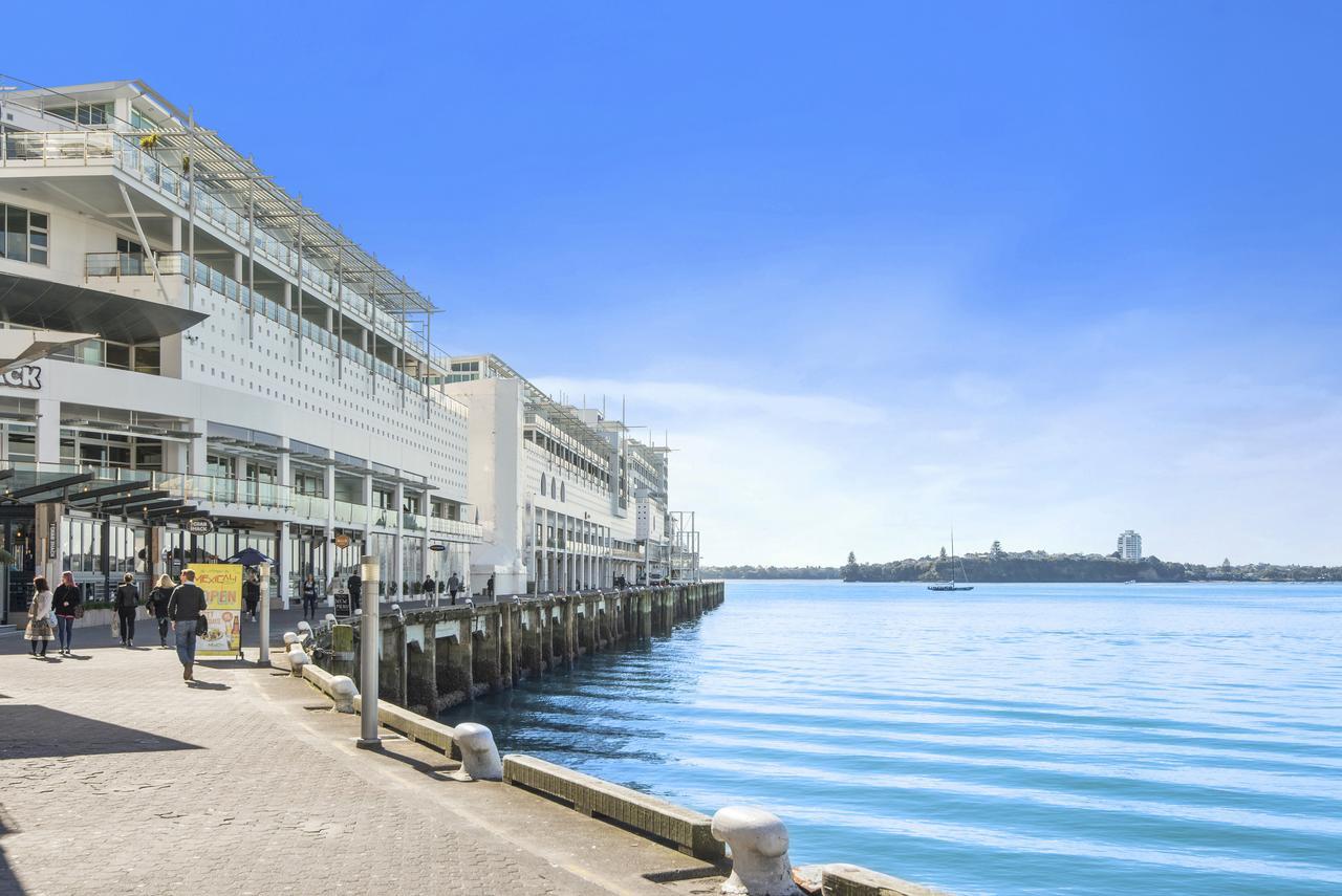 Princes Wharf - Charming 1Br Apartment Окленд Екстер'єр фото