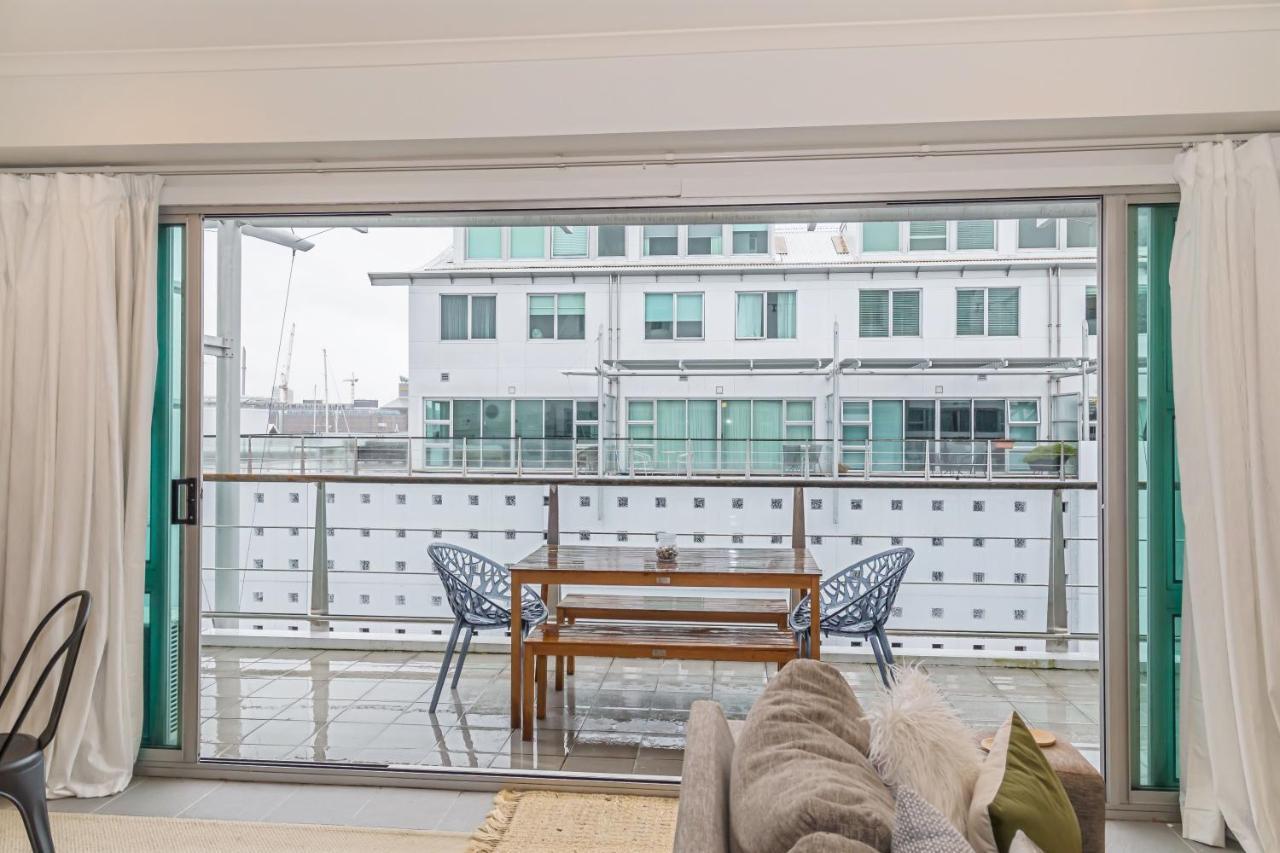 Princes Wharf - Charming 1Br Apartment Окленд Екстер'єр фото